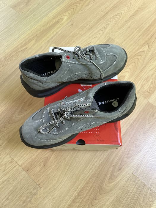 Vendo sapatos de Proteção 43 novos