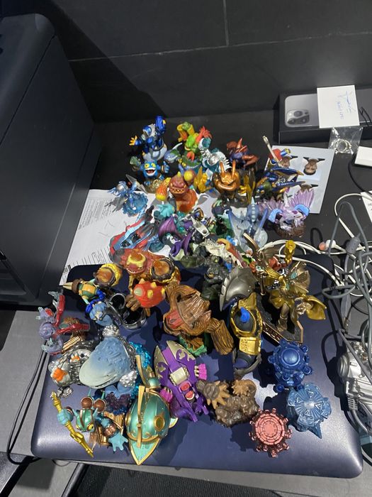 Skylanders e acessórios