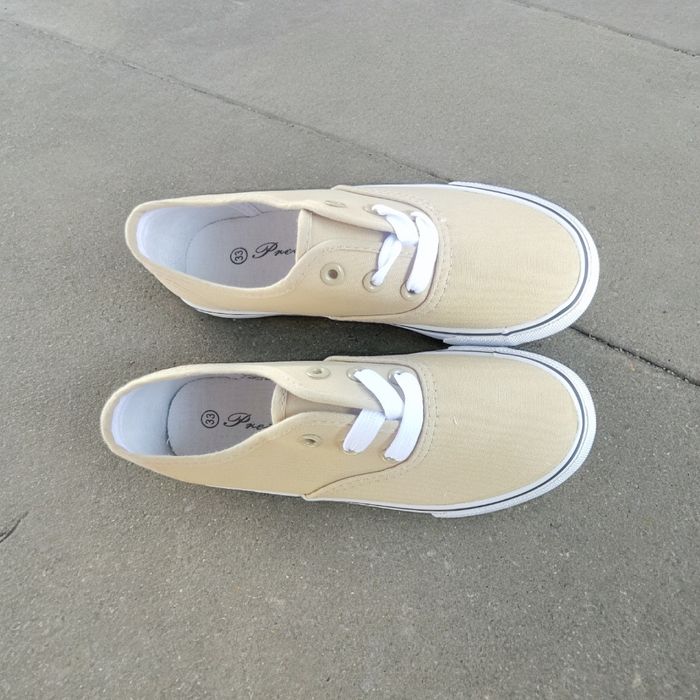 Ostatnie 30 i 33! WYPRZEDAŻ! Beżowe Dziecięce Trampki