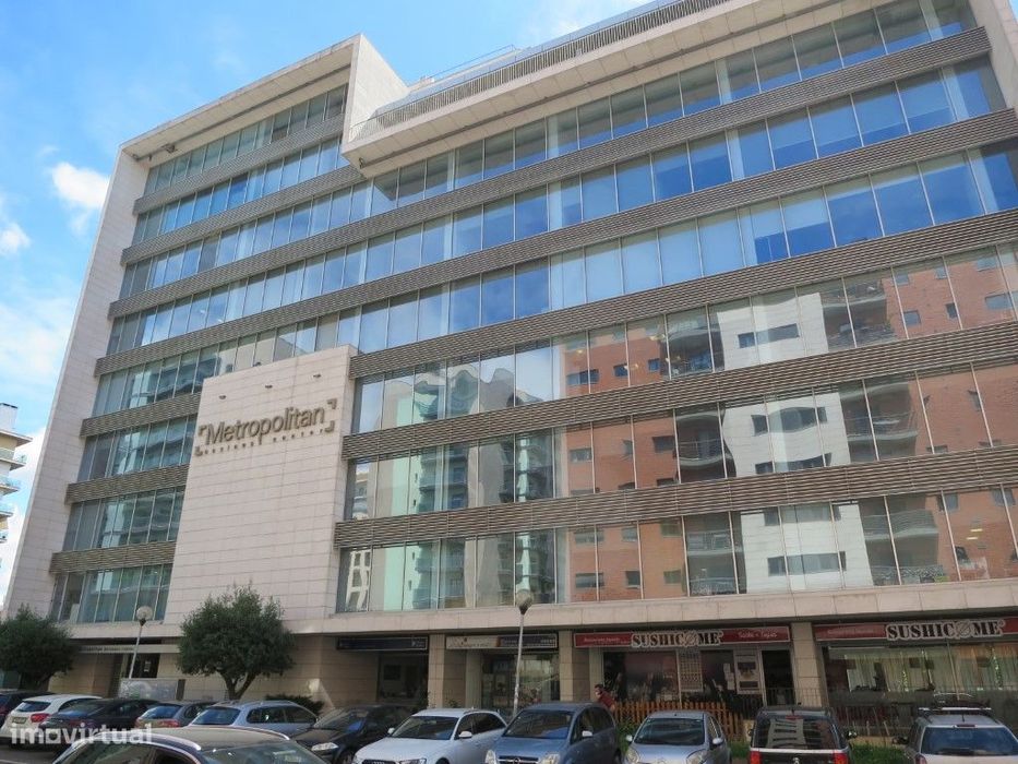 Escritório com 91 m2 nas Colinas de Cruzeiro em Odivelas