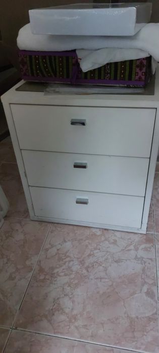 Bloco 3gavetas usado Bom estado 40x52x47cm faço entrega domicílio