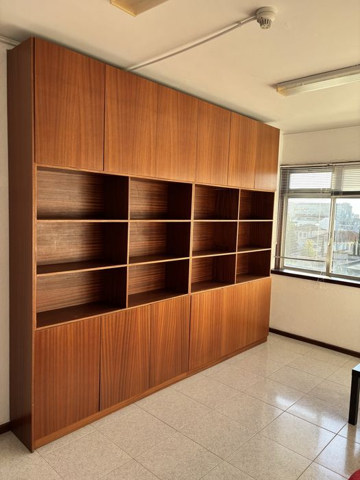 Aluga-se escritório