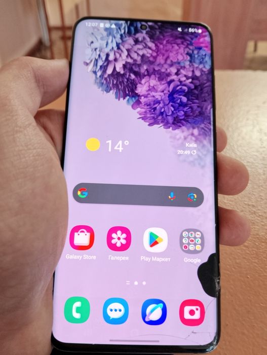 Samsung s20 8/128gb