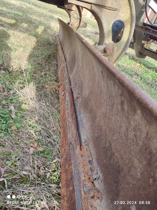 Грейдер причіпний Д-20Б