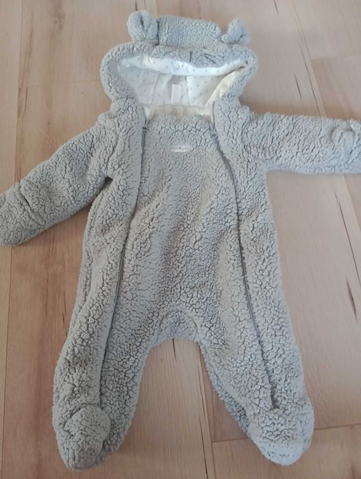 Kombinezon dla niemowlaka 74 szary 6-9miesiecy