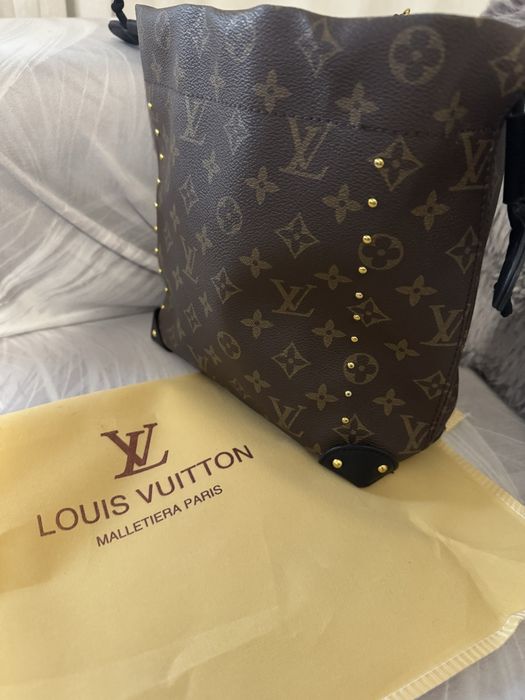 Mala LV monograma