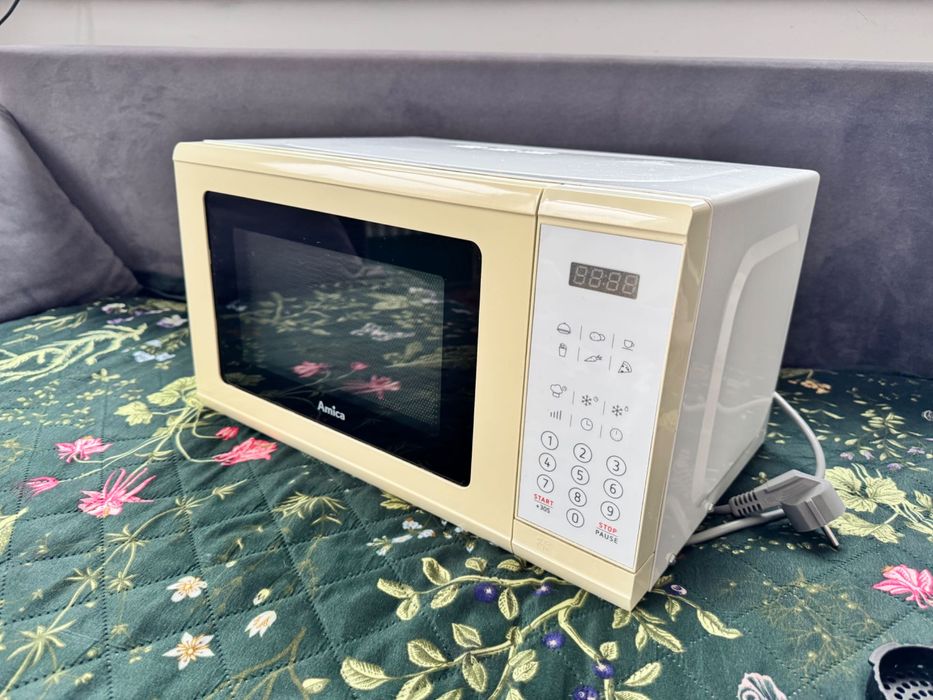 Kuchenka mikrofalowa Amica