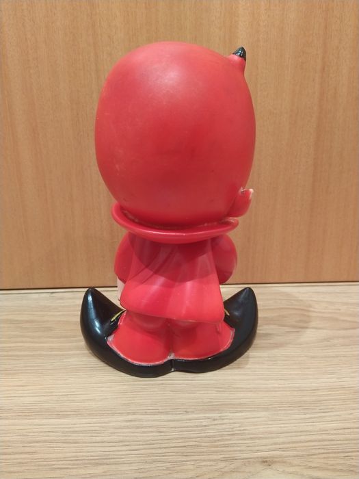 Antigo boneco de chiar Diabinho