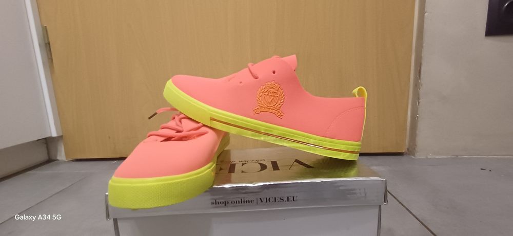 Trampki, buty sportowe Vices D01-36 orange rozm.37