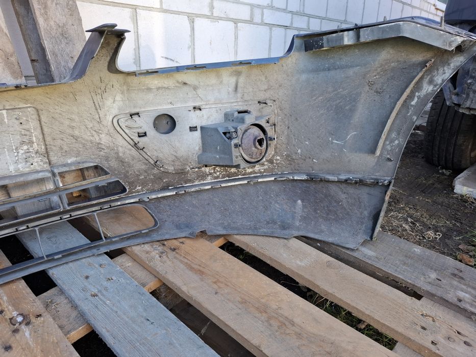 Ford Focus mk2 zderzak przód 36 DA3