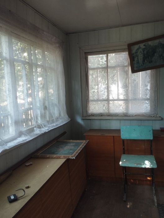 Продаж частини будинку