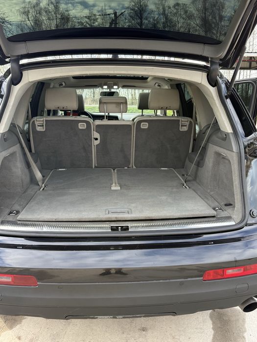 Продам AUDI Q7 4l
