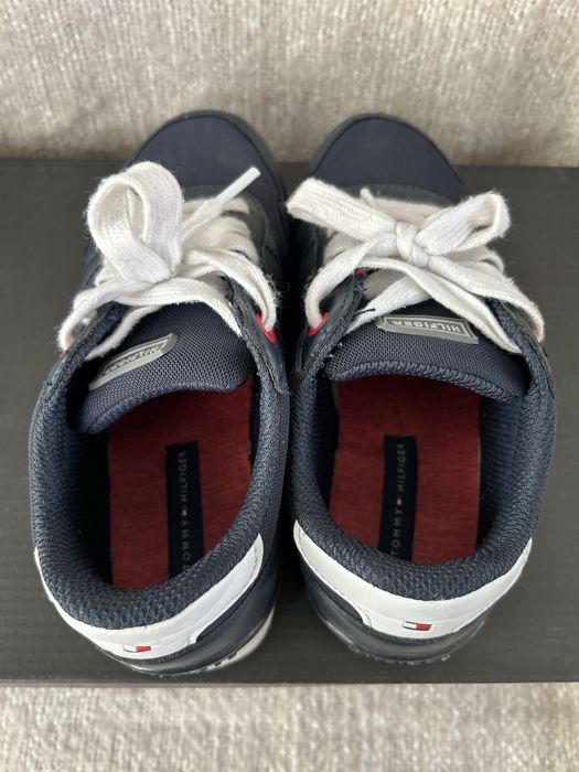 Buty 32 Tommy Hilfiger