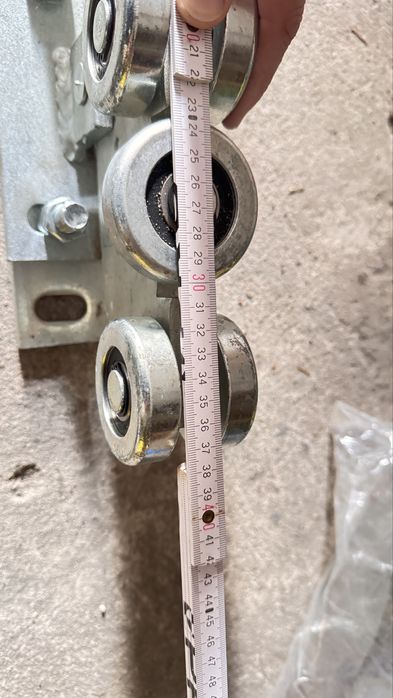 Wózek jezdny do bramy przesuwnej