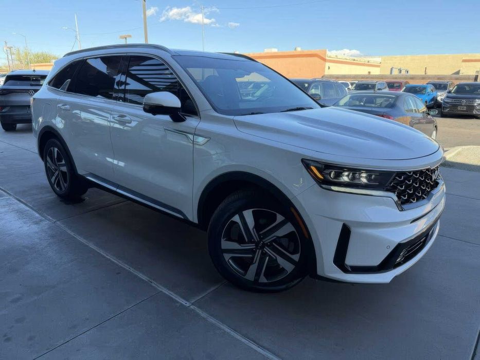 Kia Sorento Plug-In Hybrid SX Prestige      2023