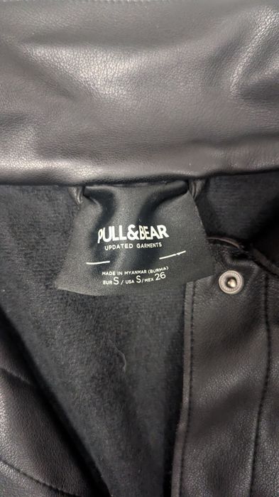 Піджак- рубашка з еко-шкіри Pull & Bear