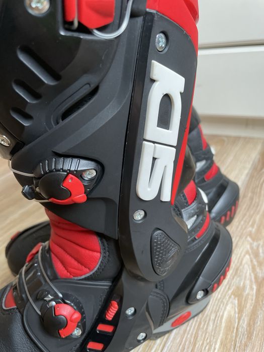 SIDI VORTICE. Топові шарнірні мотоботи в стані нових! 41-42 розмір