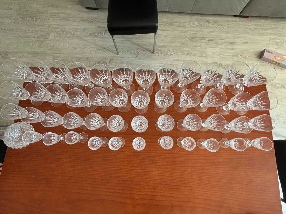 Copos e garrafa cristal d'arques- Conjunto 25 peças