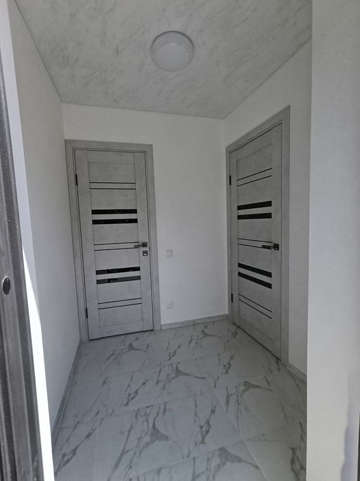 Продам 1/2 будинку центр міста, єВідновлення Сертифікат