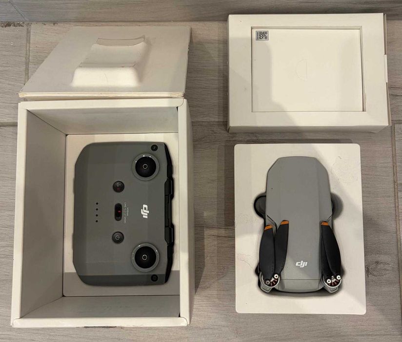 Sprzedaję Drona DJI mini 2
