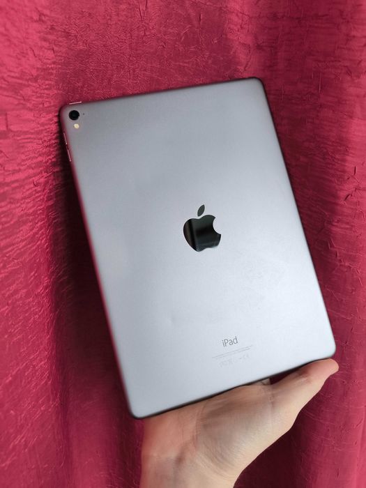 ipad pro 9,7 - купити планшети - Ціна на OLX.ua