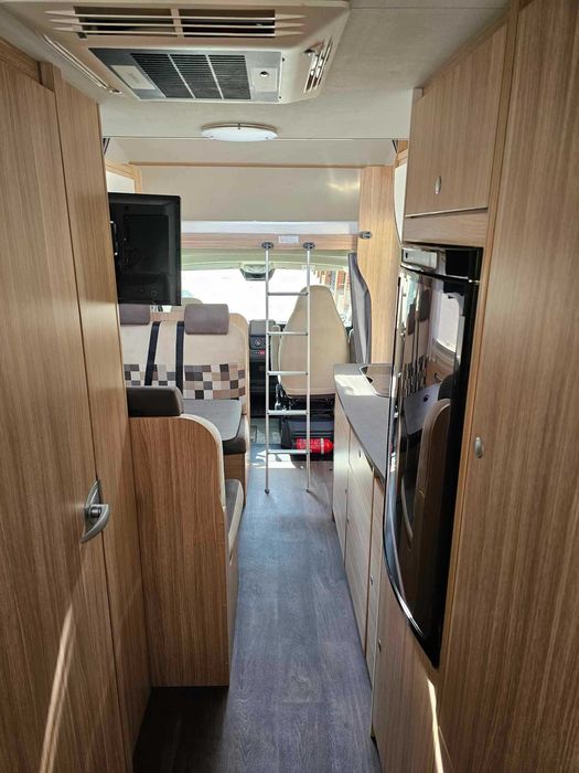 Wynajem kampera SUNLIGHT A70 6 osobowa alkowa.WOLNY