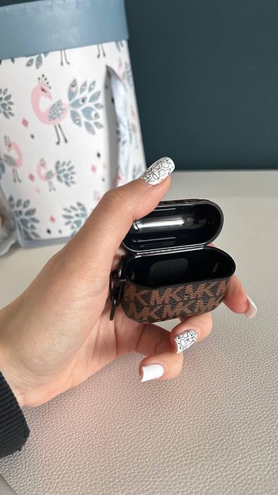 Etui na sluchawki Airpods