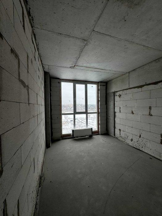 Продам велику 3-кімнатну квартиру в ЖК Гостомель Резідентс