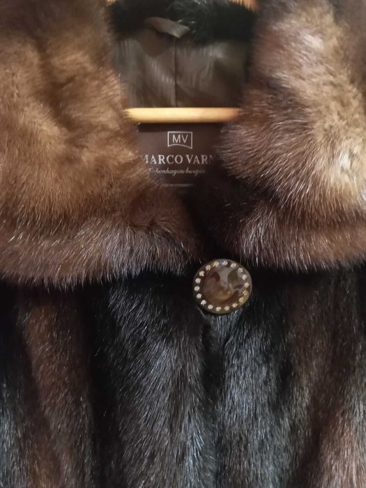 продам норкову шубу