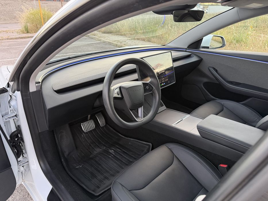 Tesla Model 3  Tração Traseira Nacional