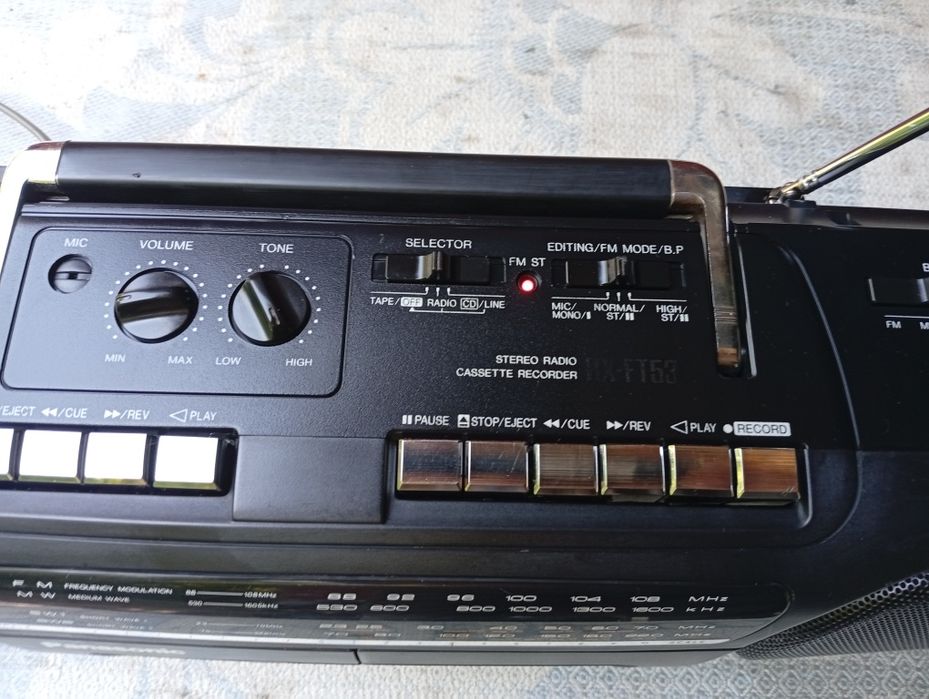 магнітофон Panasonic rx-ft530.