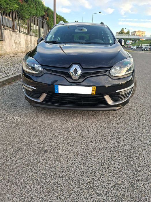 Megane Sport Tourer 1.5 dCi GT Line (Automática)
