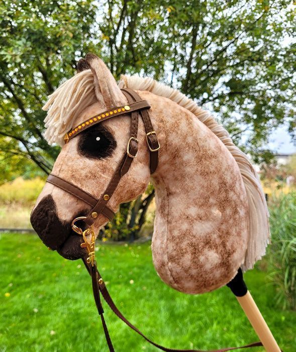 Konik Hobby Horse A4 ręcznie szyty z minky, zestaw z ogłowiem #25