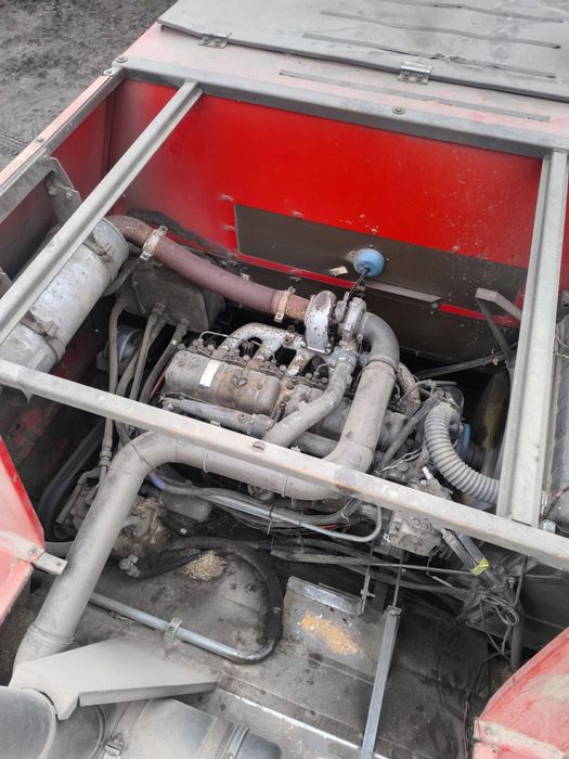 Kombajn zbożowy Massey Ferguson 31xp