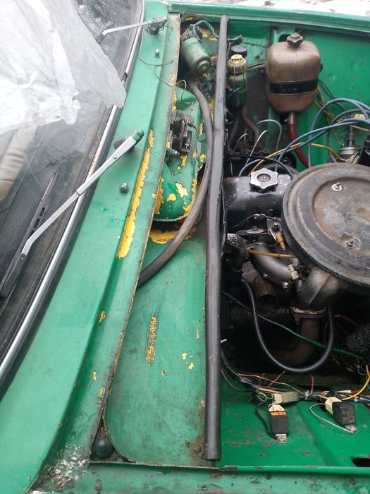 Продам ваз 2101 всі питання за номером телефону пишіть дзвоніть .