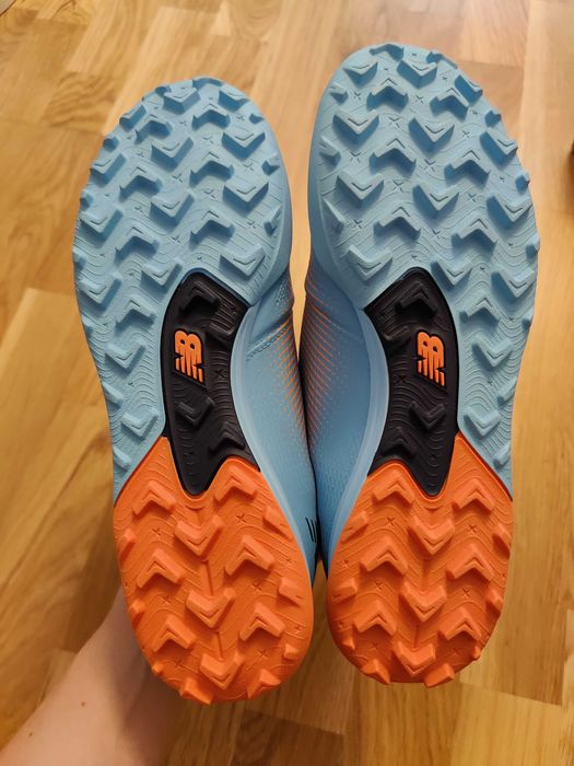 Buty piłkarskie New Balance Furon v7+ Pro TF roz. 44