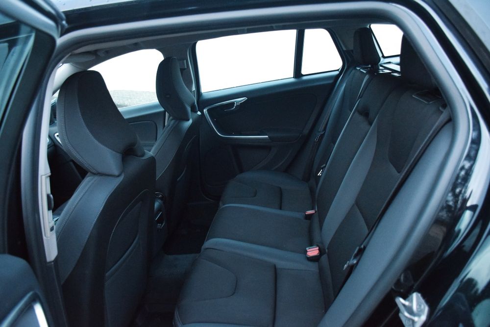 Volvo V60 Momentum Eco | 127.000 kms | Histórico Completo