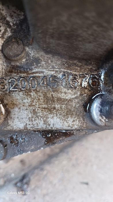 Коробка передач корпус шестерня рено дачия логан сандеро клио симбол