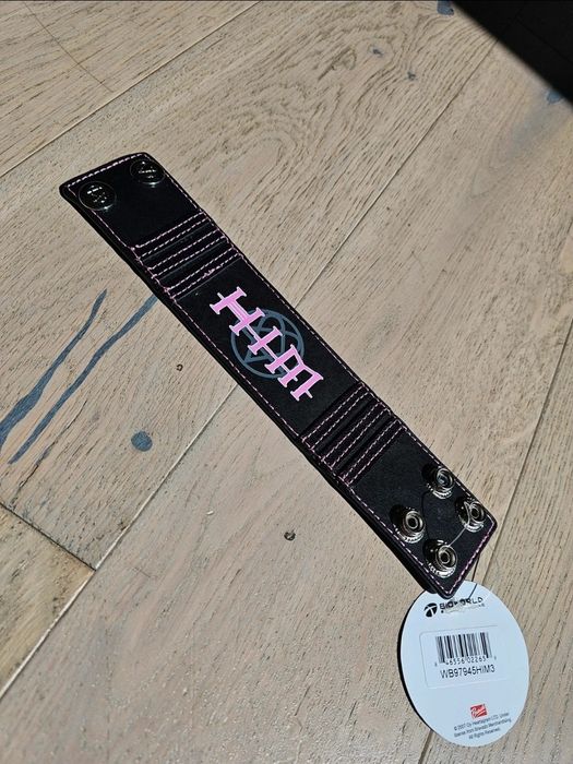 HIM merch rezerwacja