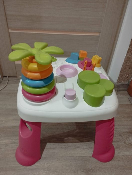Развивающий детский столик Smoby