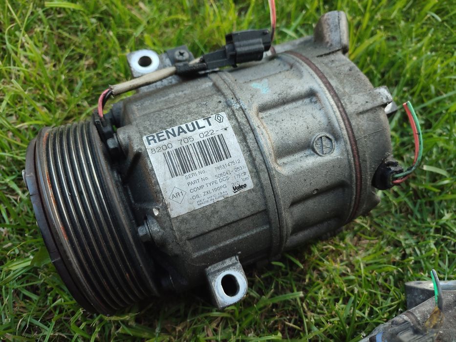 Компрессор кондиціонер 2.0 Trafic, Vivaro, Primastar, Laguna, Espace