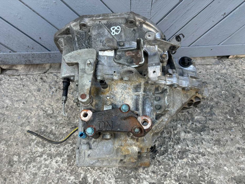 КПП коробка передач Nissan Qashqai J10 2.0 DCI
