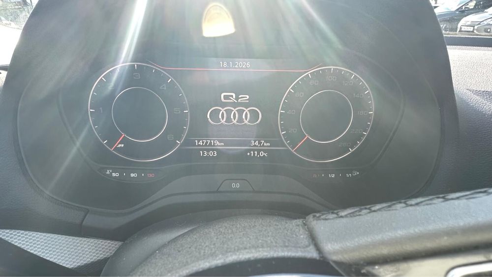 Audi Q2 30 TDI muito novo
