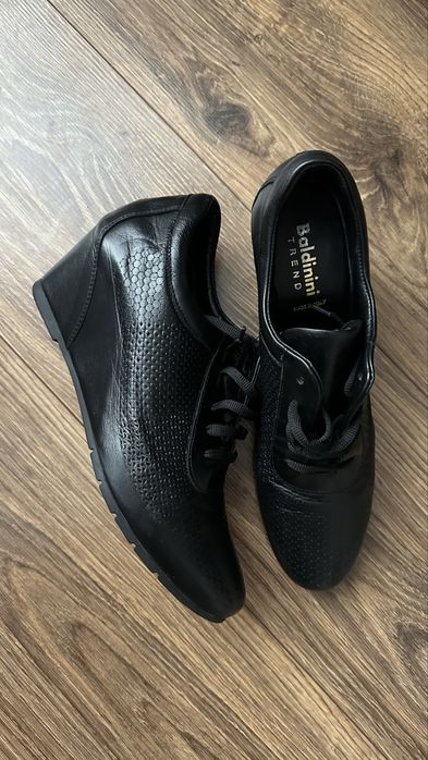 Черевики Baldinini  40 розмір