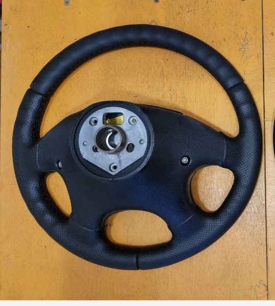 Кермо /Руль VW Golf 3 Polo Vento Passat  Caddy 2 Skoda Seat