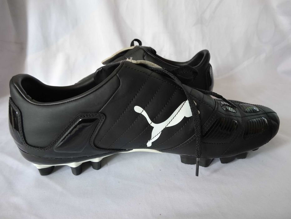 Buty PUMA roz 46 Piłkarskie Korki Skóra