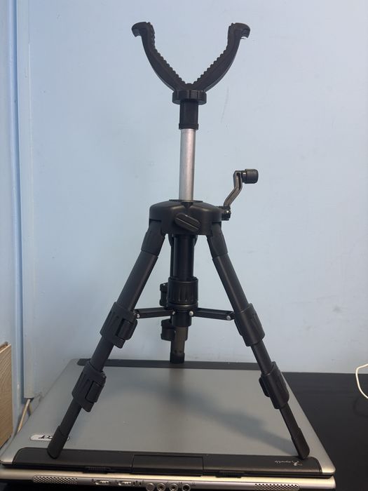 Трипод стрілецький