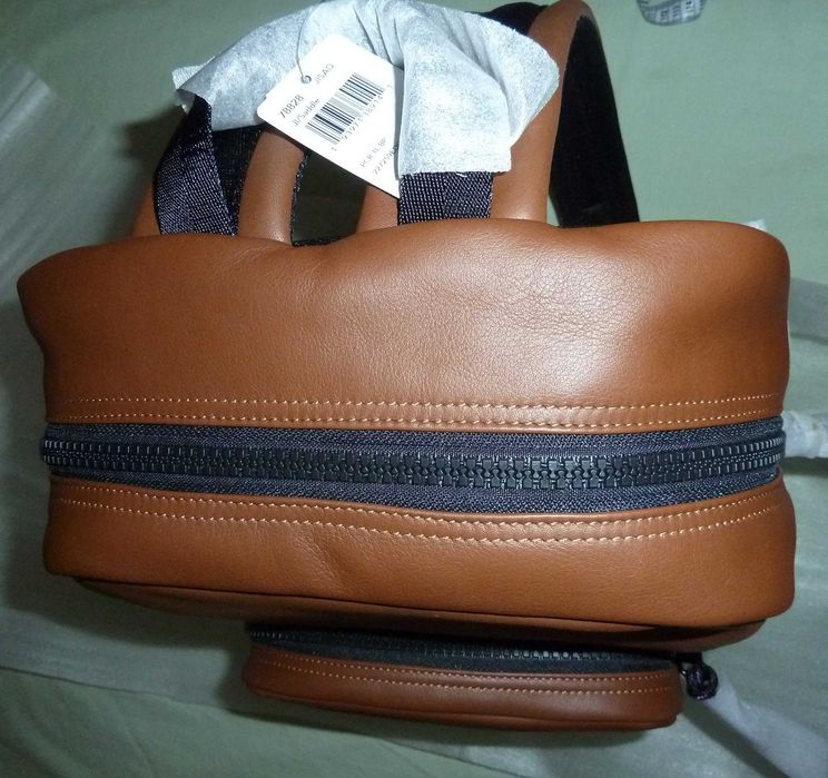 Mochila nova unissexo em pele Coach