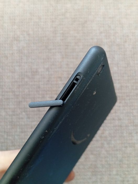 Zestaw 2 tablety Huawei i Amazon