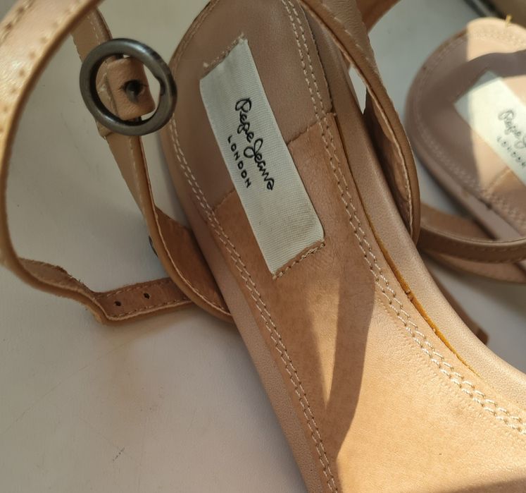 Босоніжки Pepe Jeans